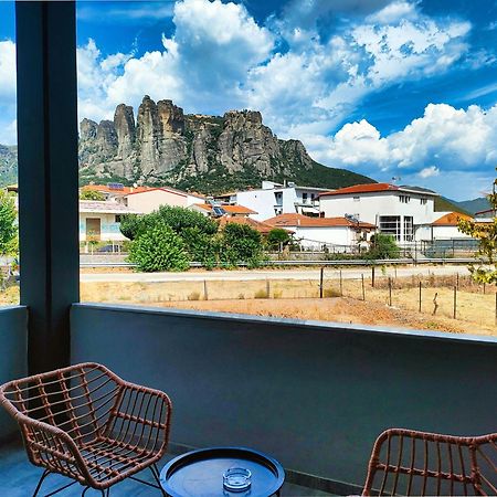 Tsikaris Boutique Guesthouse กาลัมปากา ภายนอก รูปภาพ